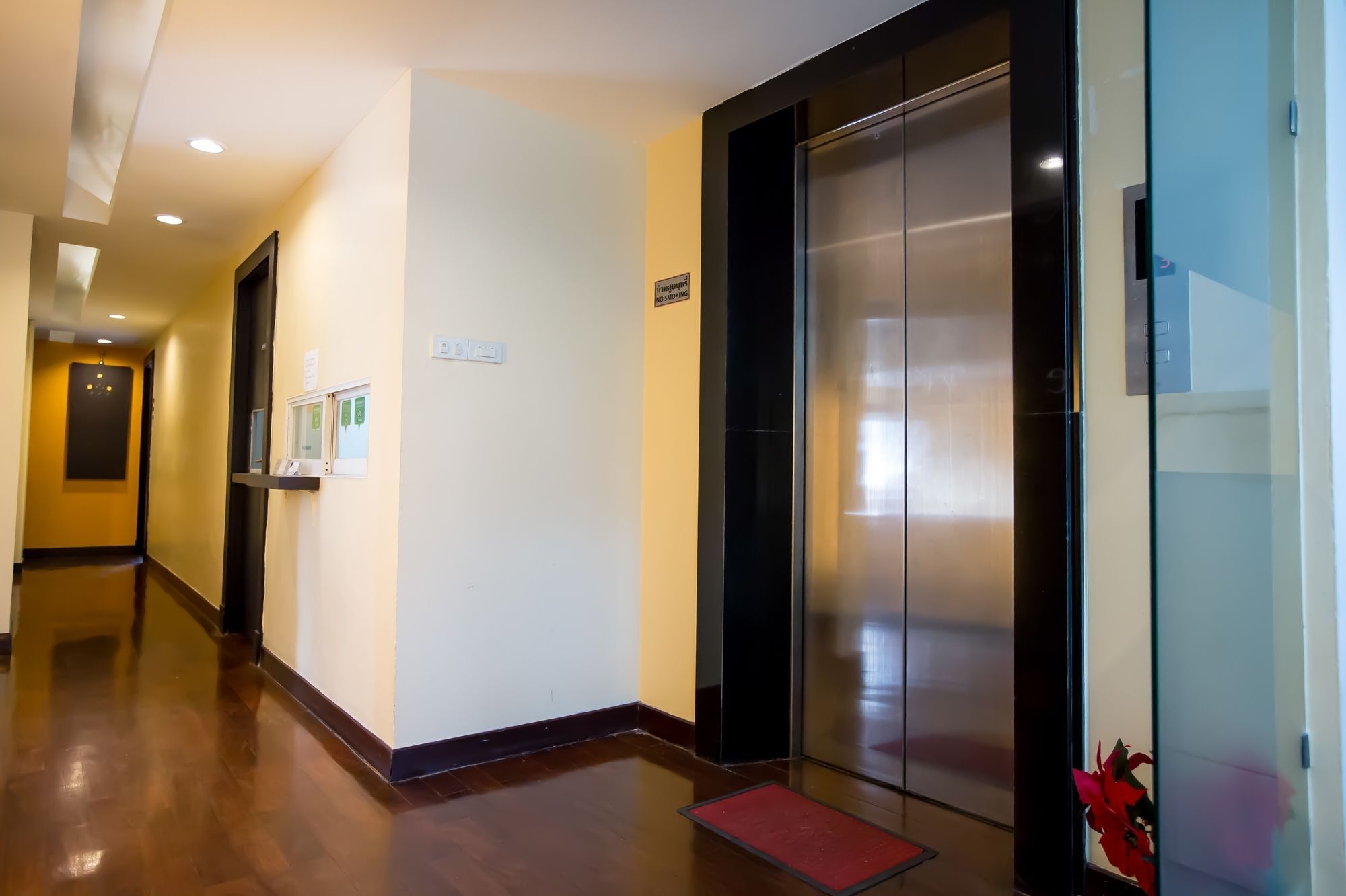 Snooze Hotel Thonglor Bangkok Exteriér fotografie